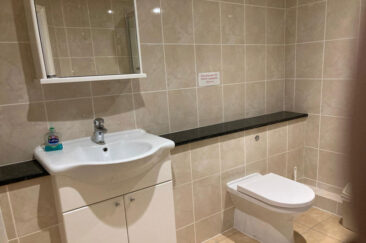 Rocklands Bathroom