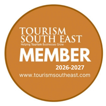 Tourism South East Badge 26-27